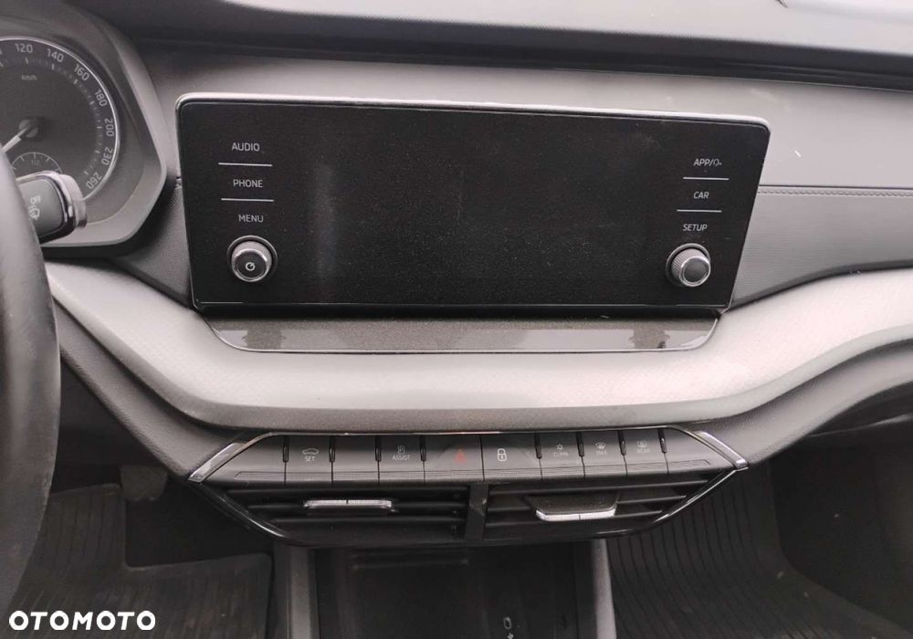 Skoda Octavia - 12