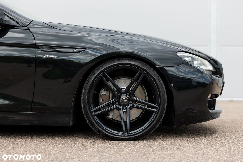 BMW Seria 6 650i xDrive - 8