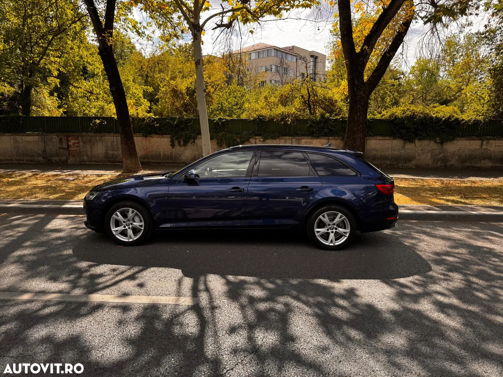 Audi A4 Avant 3.0 TDI quattro S tronic - 9