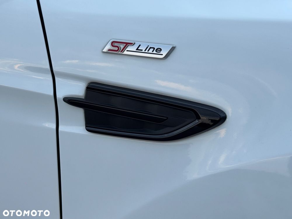 Ford Kuga 2.0 TDCi 4x4 ST-Line - 32