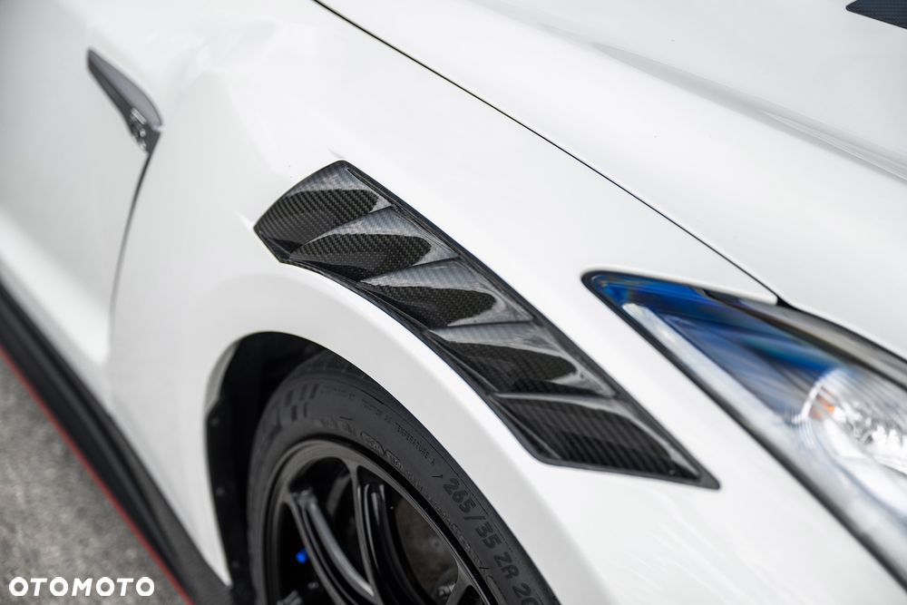 Nissan GT-R Nismo 2020 - 16