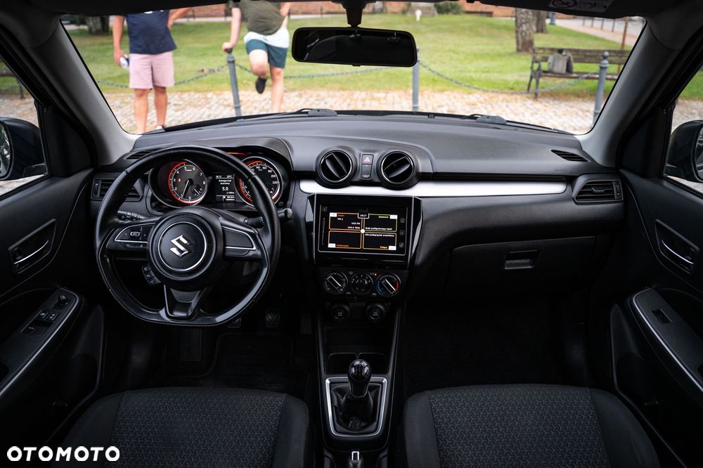 Suzuki Swift 1.2 SHVS Elegance - 6