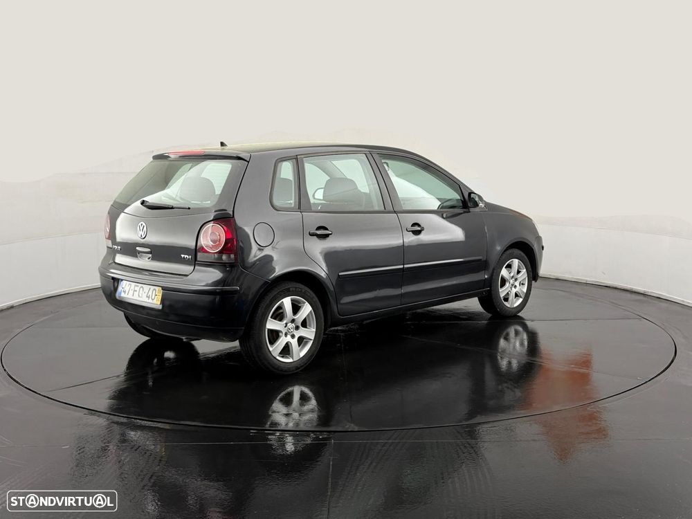 VW Polo - 2