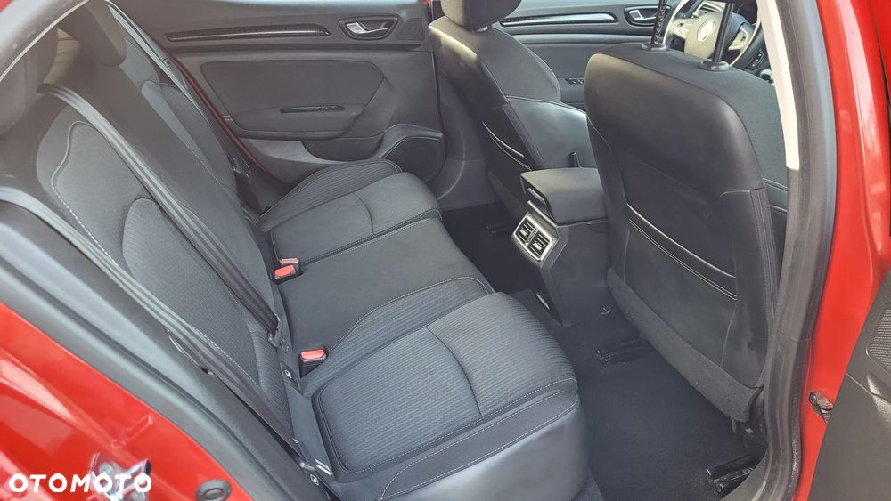 Renault Megane 1.2 Energy TCe Life - 21