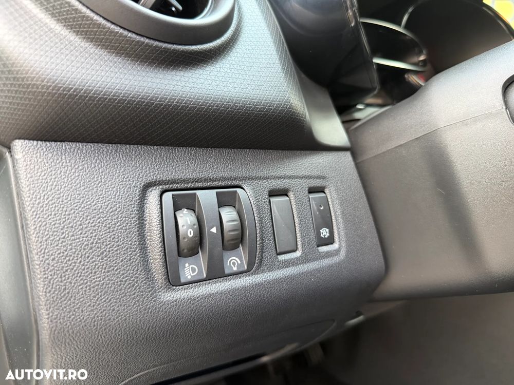 Renault Clio (Energy) TCe 90 Start & Stop LIMITED - 10