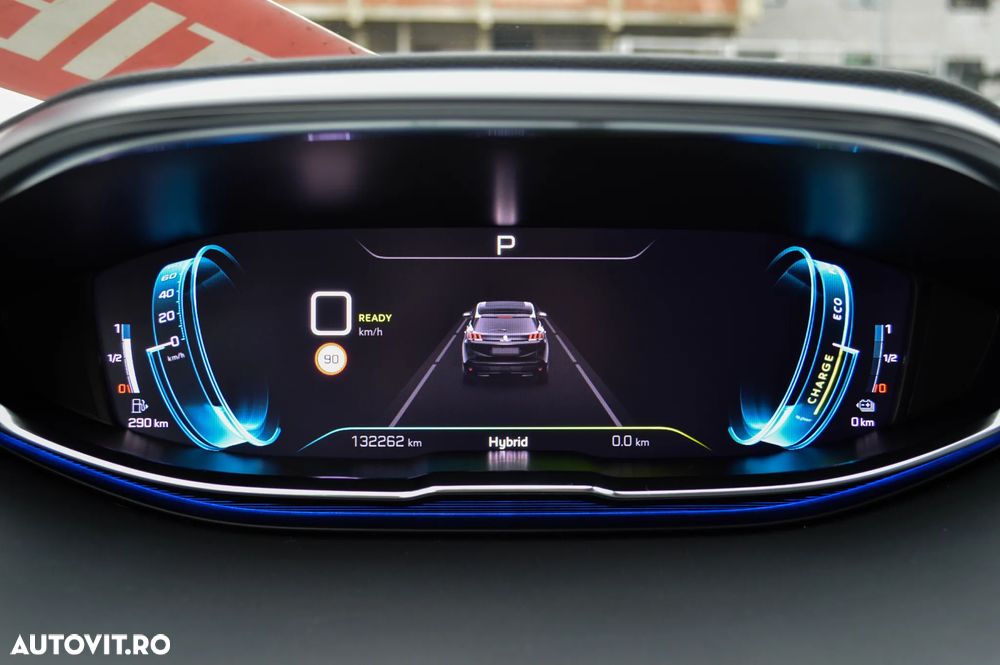 Peugeot 3008 Plug-In Hybrid 225 e-EAT8 Allure Pack - 13