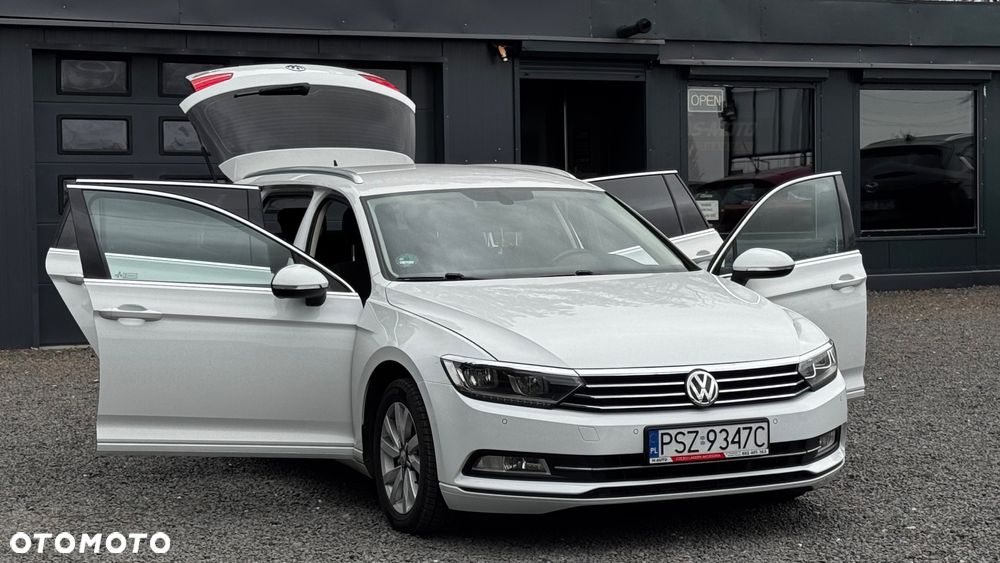 Volkswagen Passat - 11