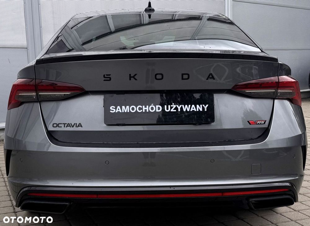 Skoda Octavia 2.0 TSI RS DSG - 8