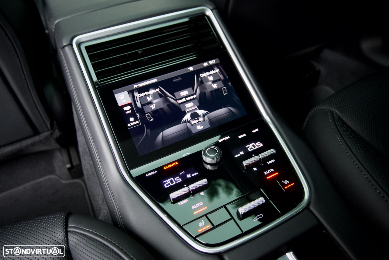 Porsche Panamera Turbo S E-Hybrid - 25