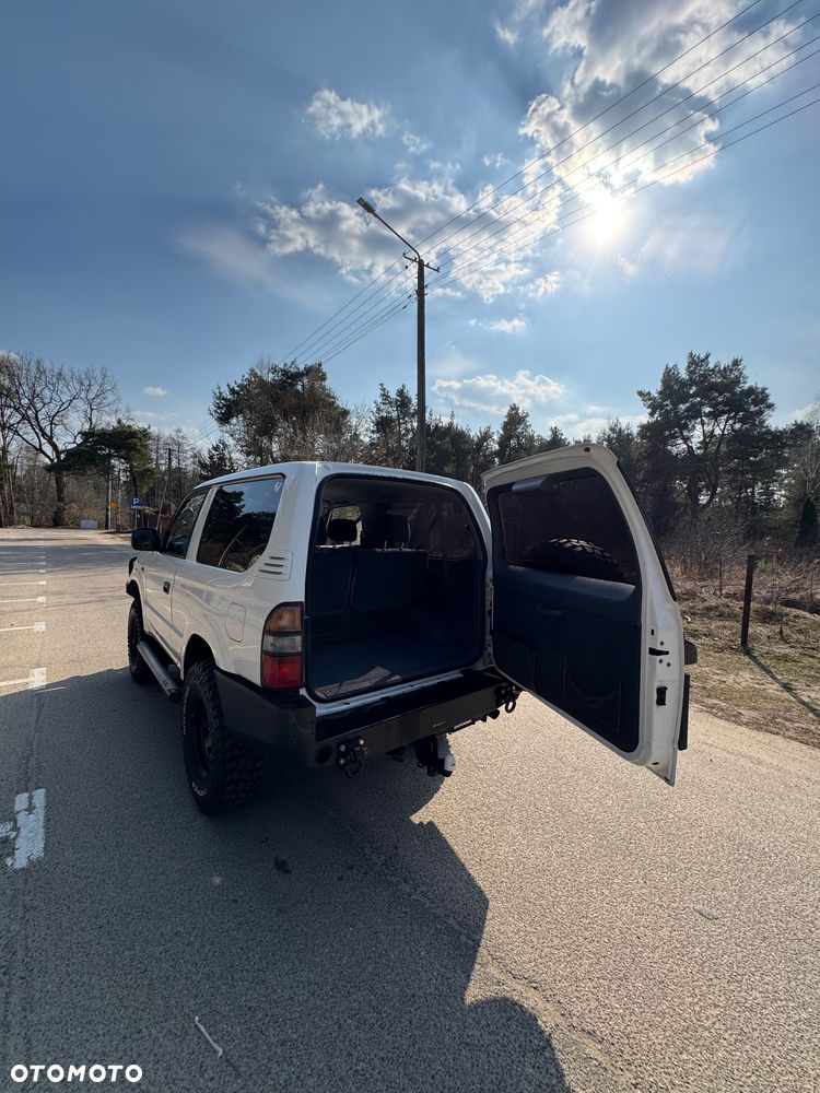 Toyota Land Cruiser KJ90 3.0 TD - 32