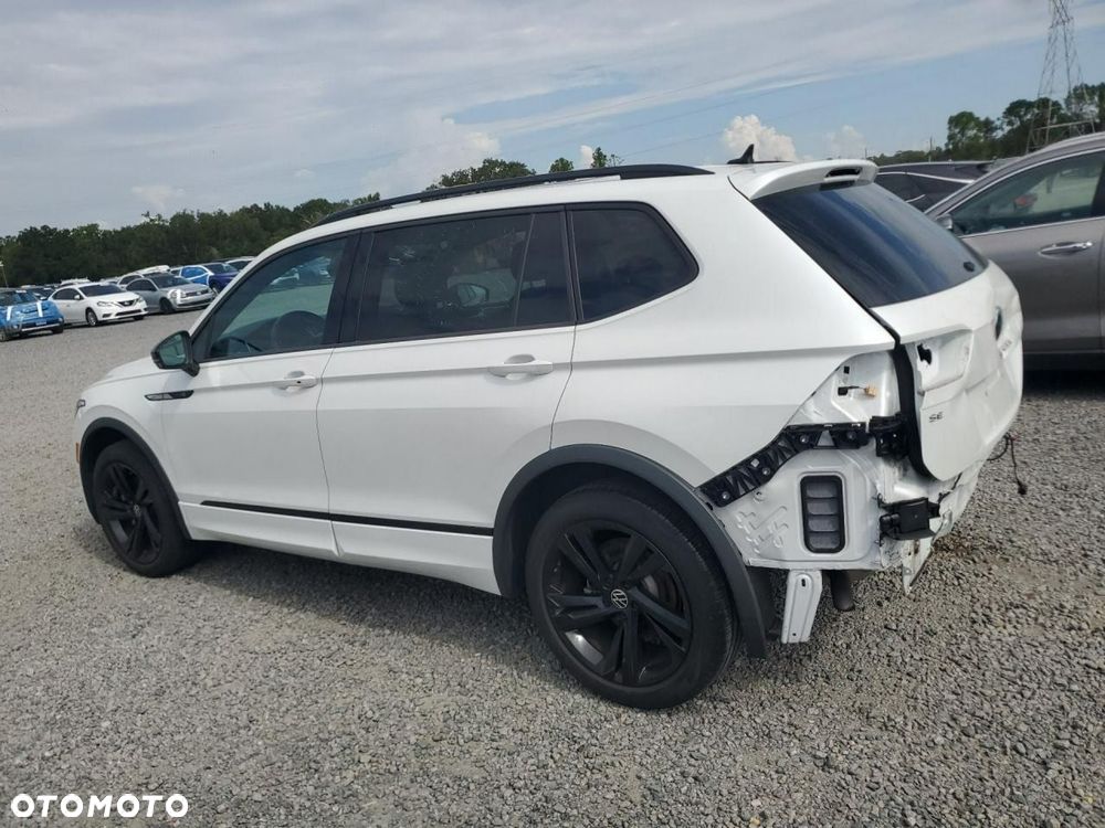 Volkswagen Tiguan - 5