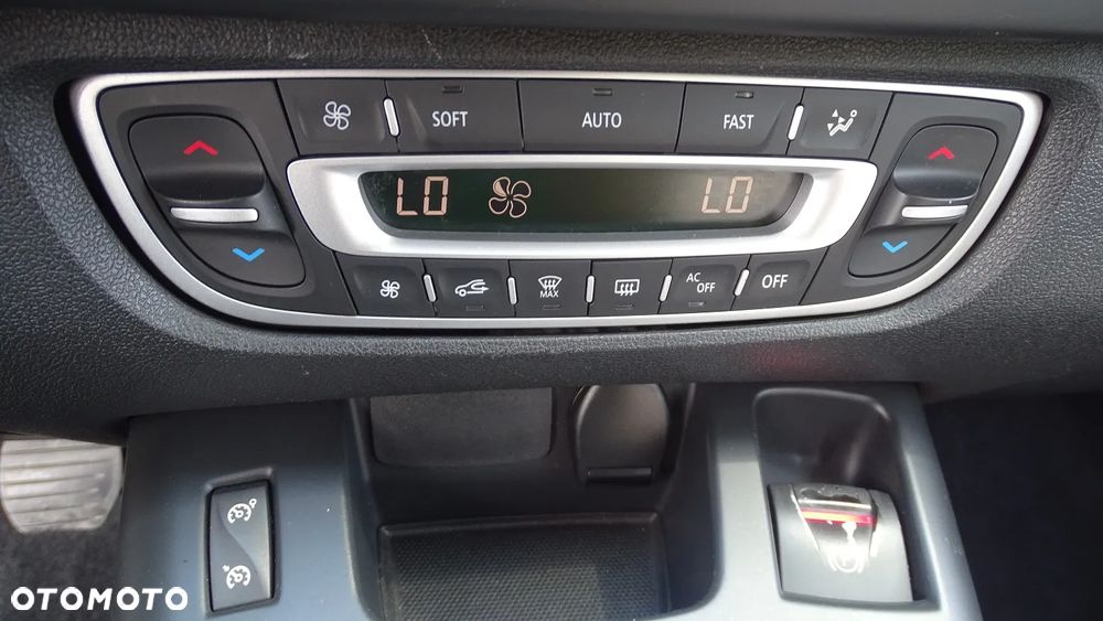 Renault Grand Scenic dCi 110 EDC Expression - 26