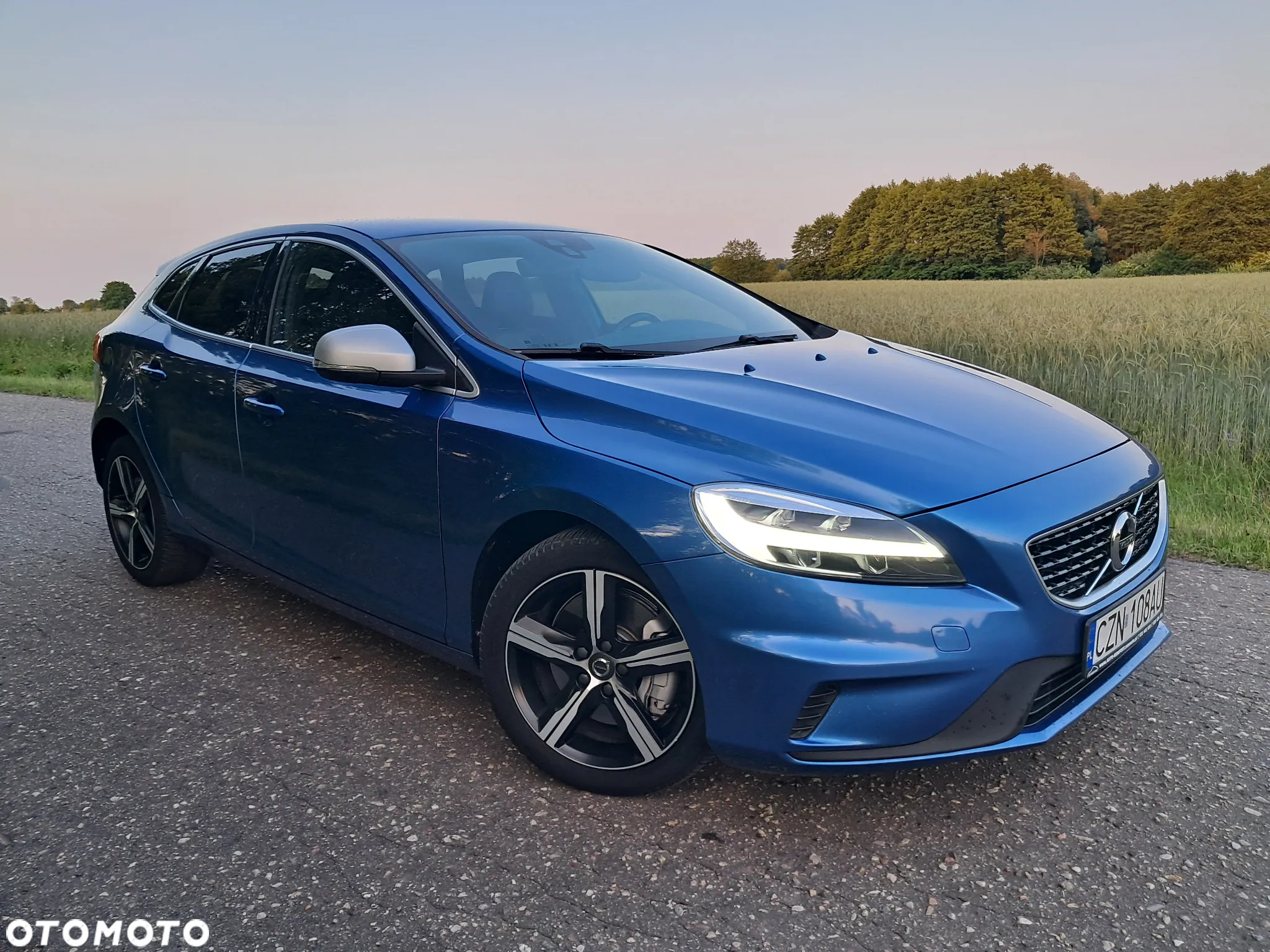 Volvo V40 D2 Geartronic RDesign - 29