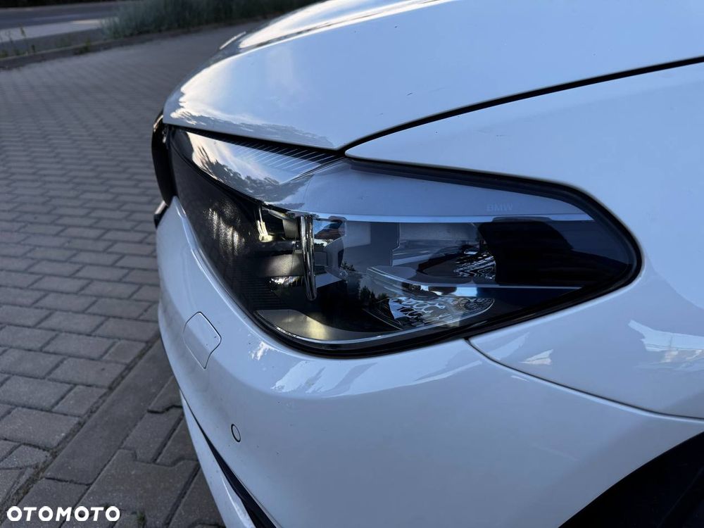 BMW Seria 5 518d Sport Line - 6