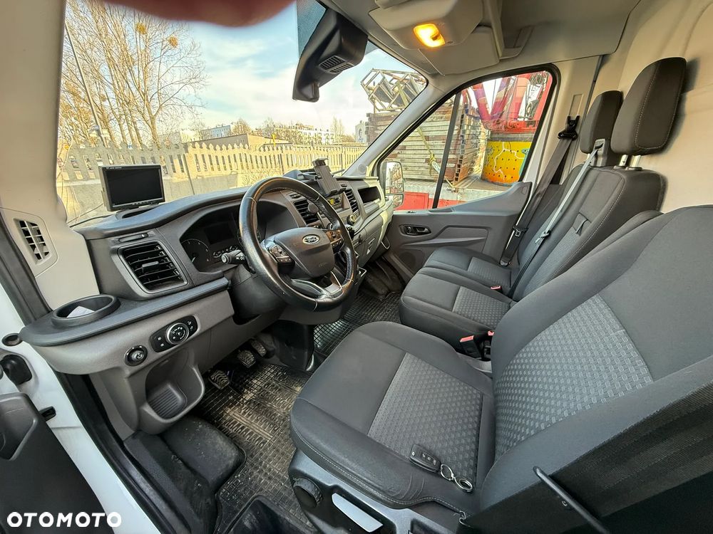 Ford Transit - 4