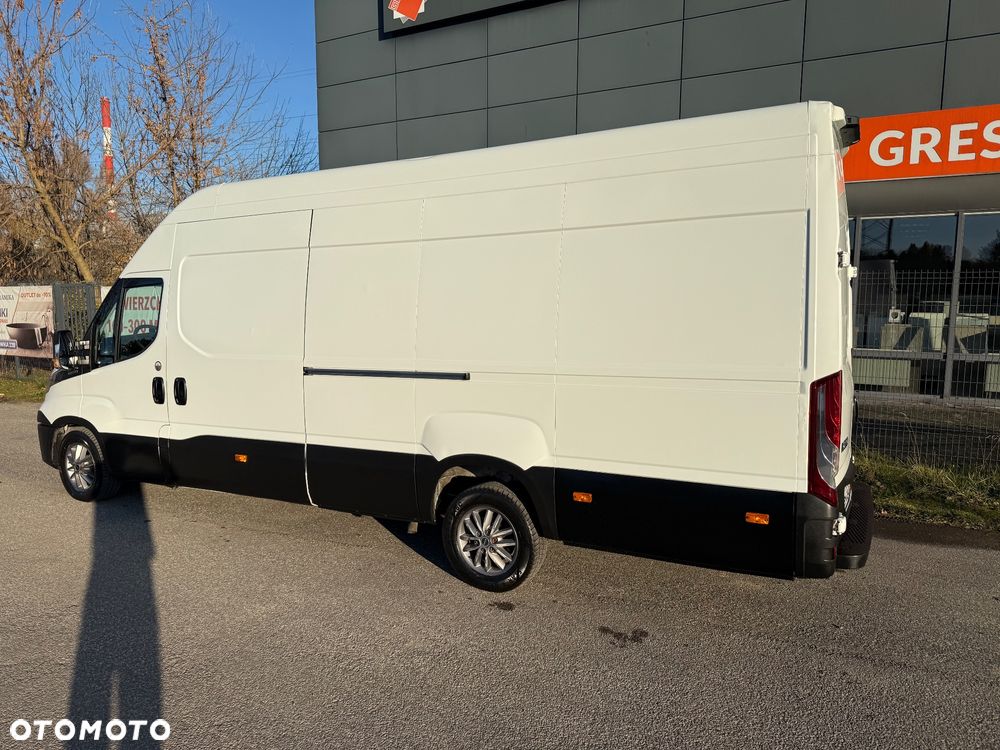 Iveco Daily 35S180 L4h3 Maxi Jumbo HiMatic V8 - 14
