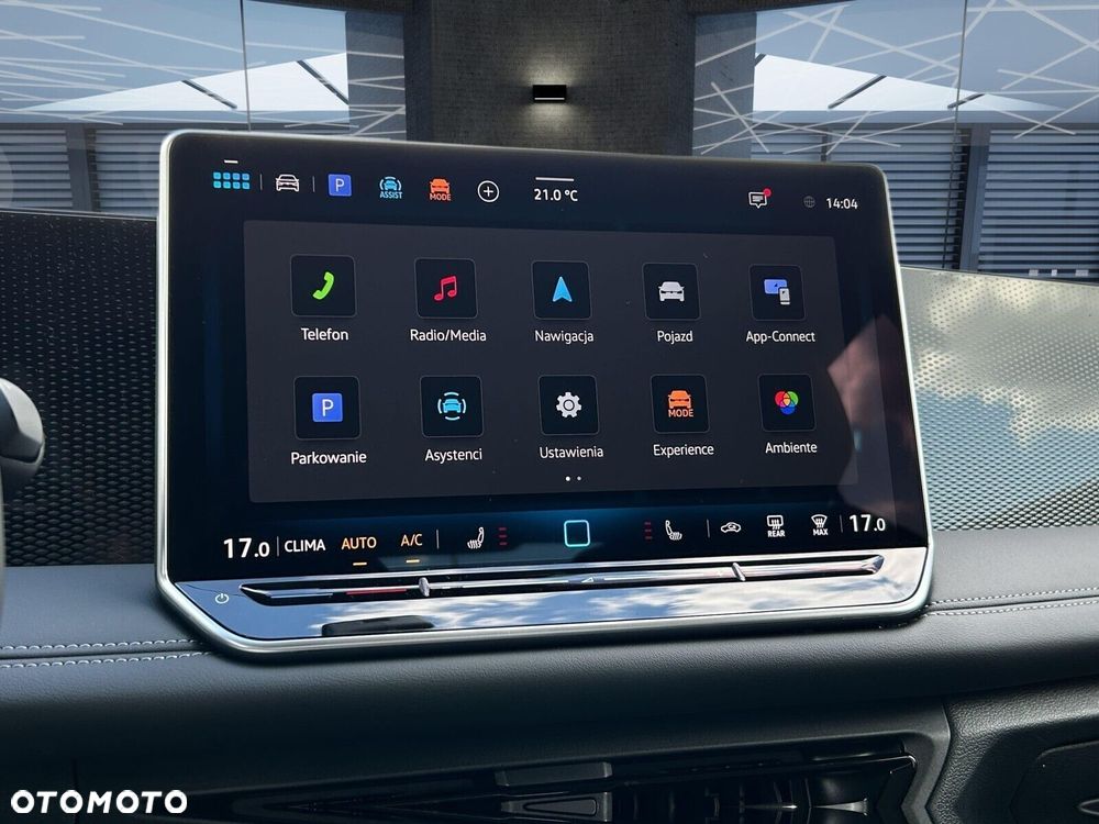 Volkswagen Tiguan - 20