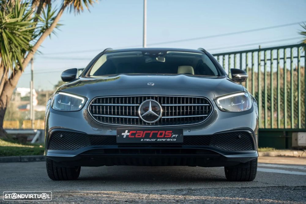 Mercedes-Benz E 300 de Avantgarde 4Matic - 4