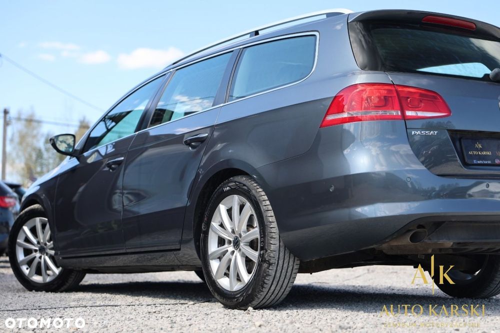 Volkswagen Passat - 17