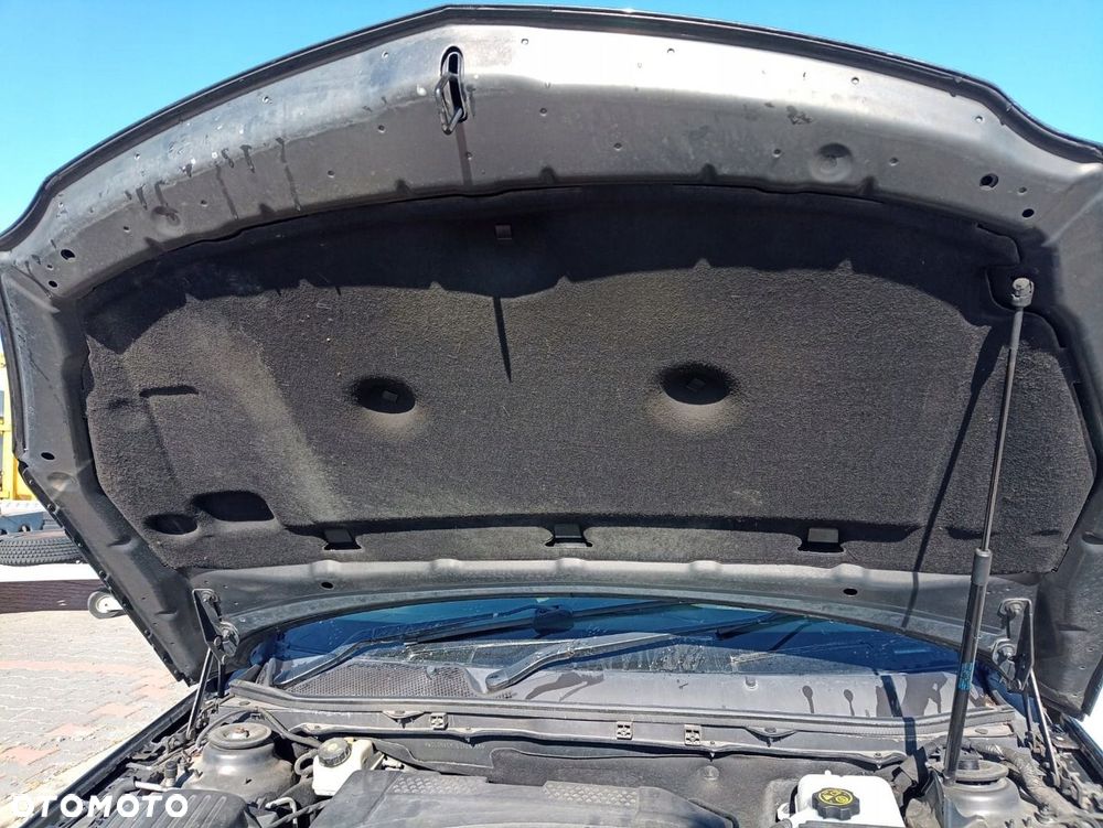 OPEL INSIGNIA A WYGŁUSZENIE MASKI  SPINKI - 1