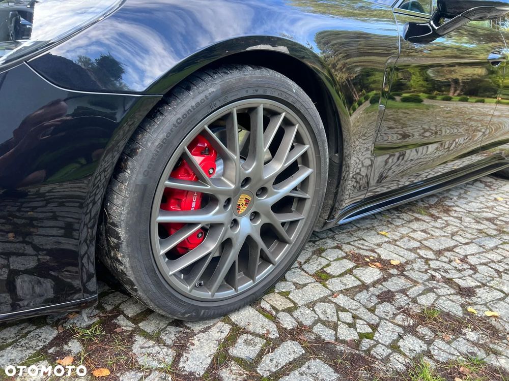 Porsche Panamera GTS GPF - 5