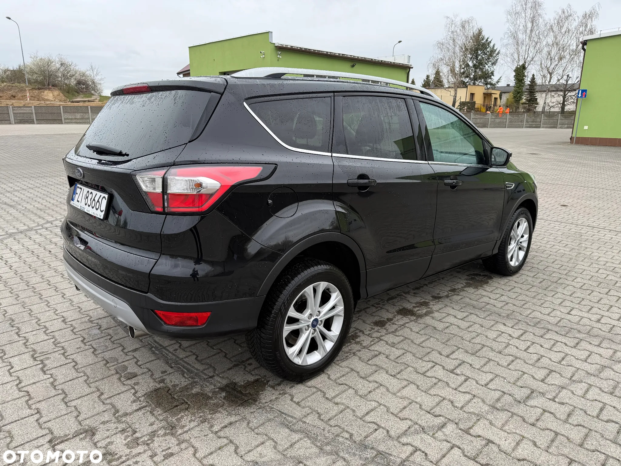 Ford Kuga 1.5 TDCi 2x4 Business Edition - 5