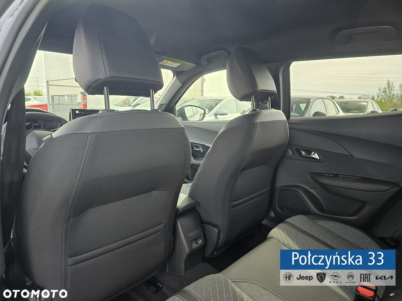 Peugeot 2008 - 18