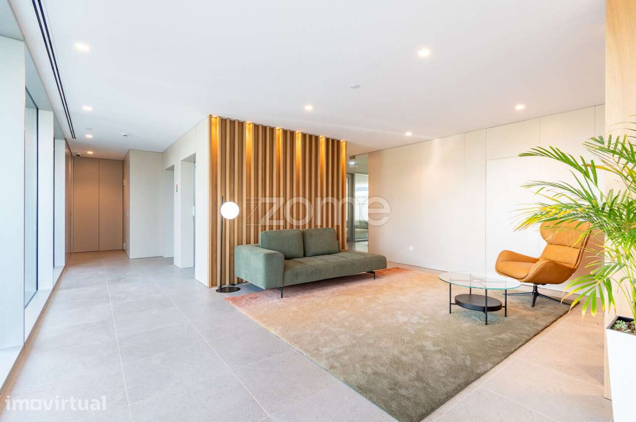 Apartamento T2 com varanda na Seca do Bacalhau - Grande imagem: 4/31