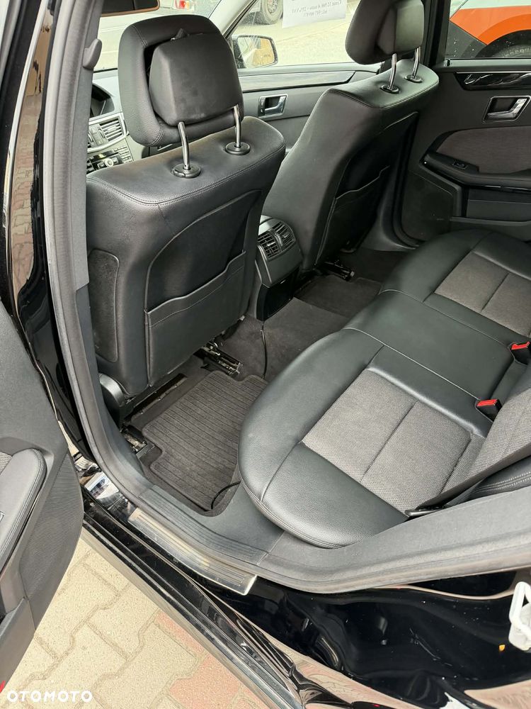 Mercedes-Benz Klasa E 350 CDI BlueEff Avantgarde - 14
