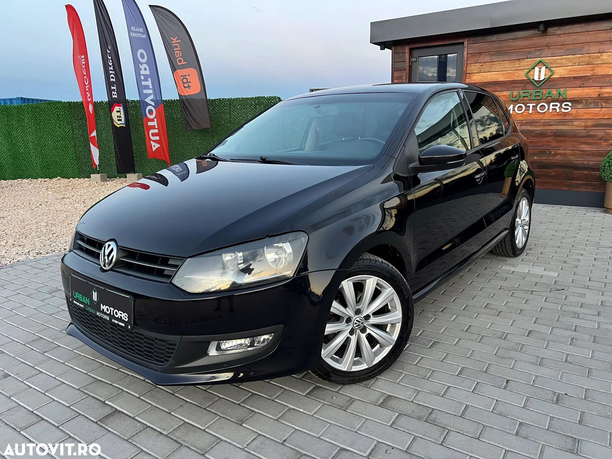 Volkswagen Polo 1.6 TDI Comfortline - 1