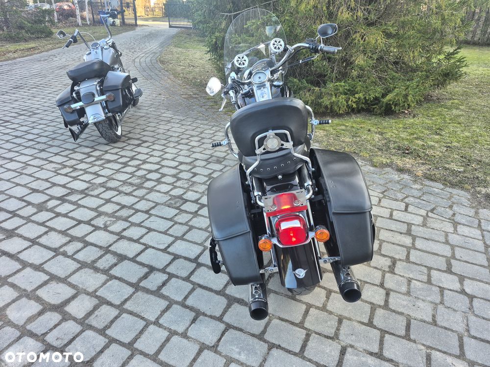 Harley-Davidson Touring Road King - 4