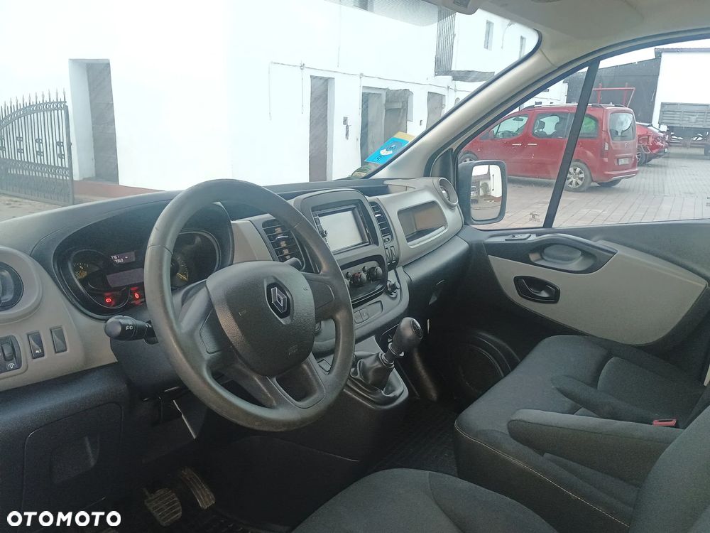 Renault Trafic - 7