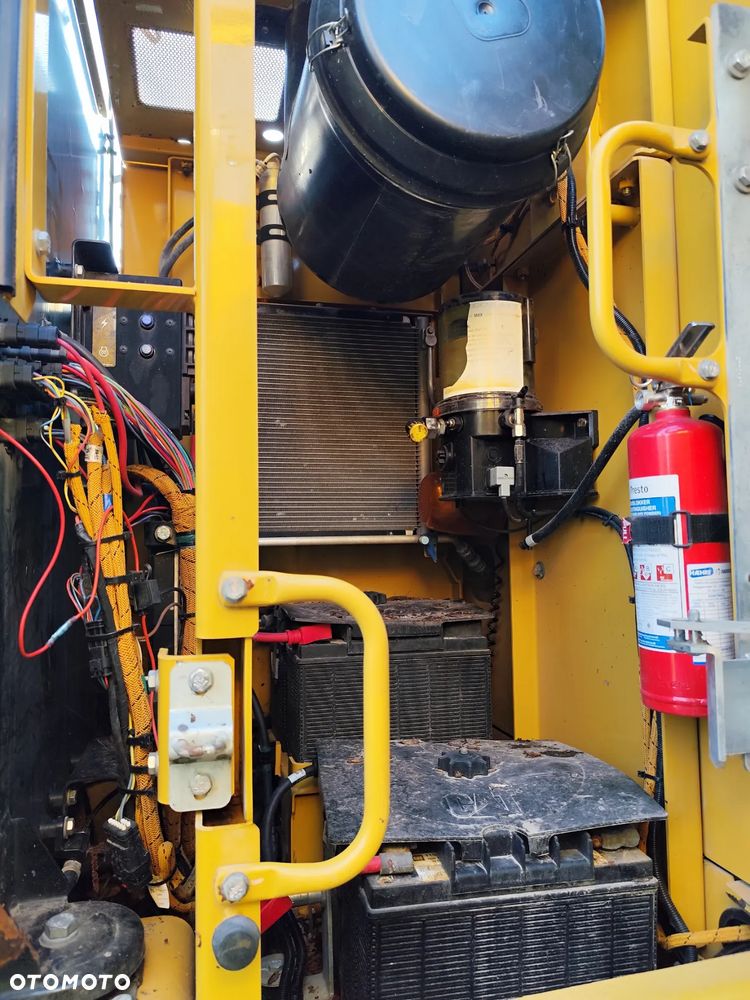 Caterpillar 329EL - 28