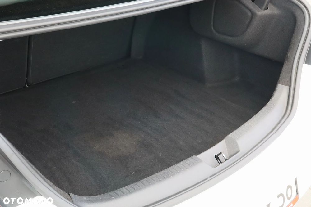 Renault Megane 1.3 TCe Intens - 18