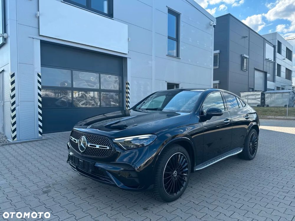 Mercedes-Benz GLC Coupe 220 d mHEV 4-Matic AMG Line - 2