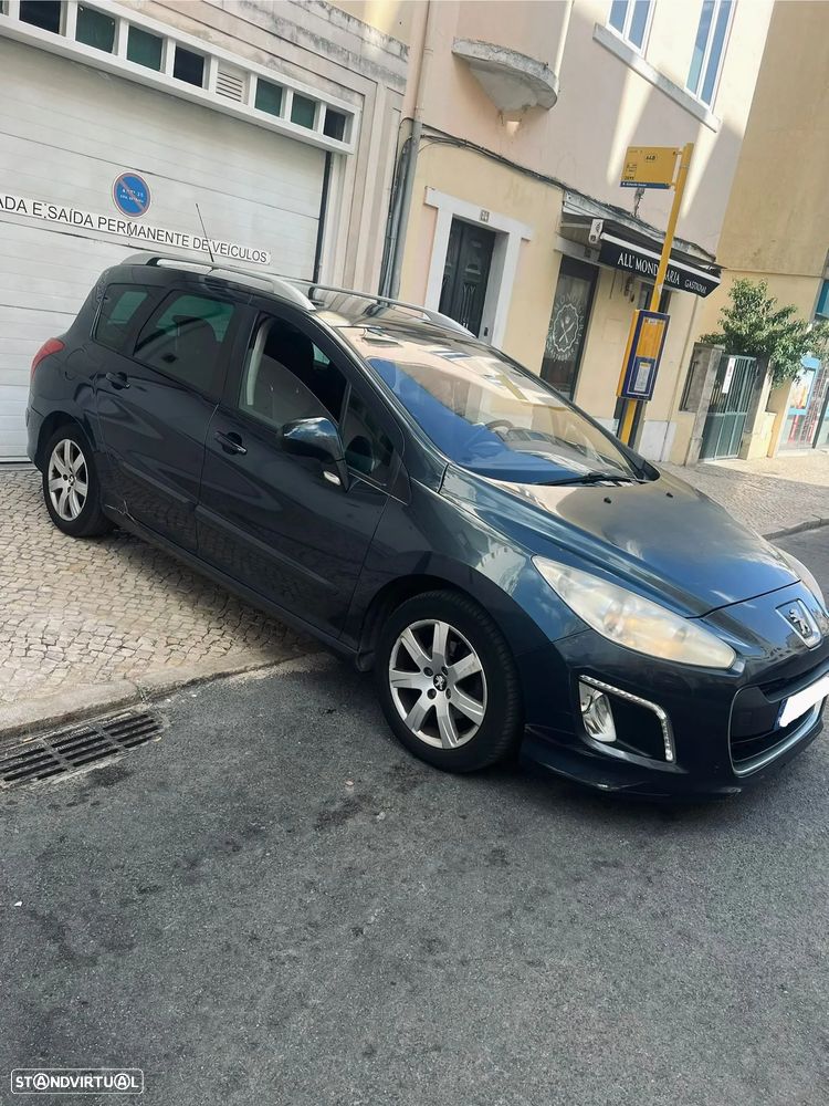 Peugeot 308 SW 1.6 e-HDi Access CVM6 114g - 1