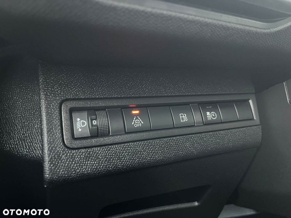 Peugeot 3008 225 e-EAT8 Allure Pack - 33