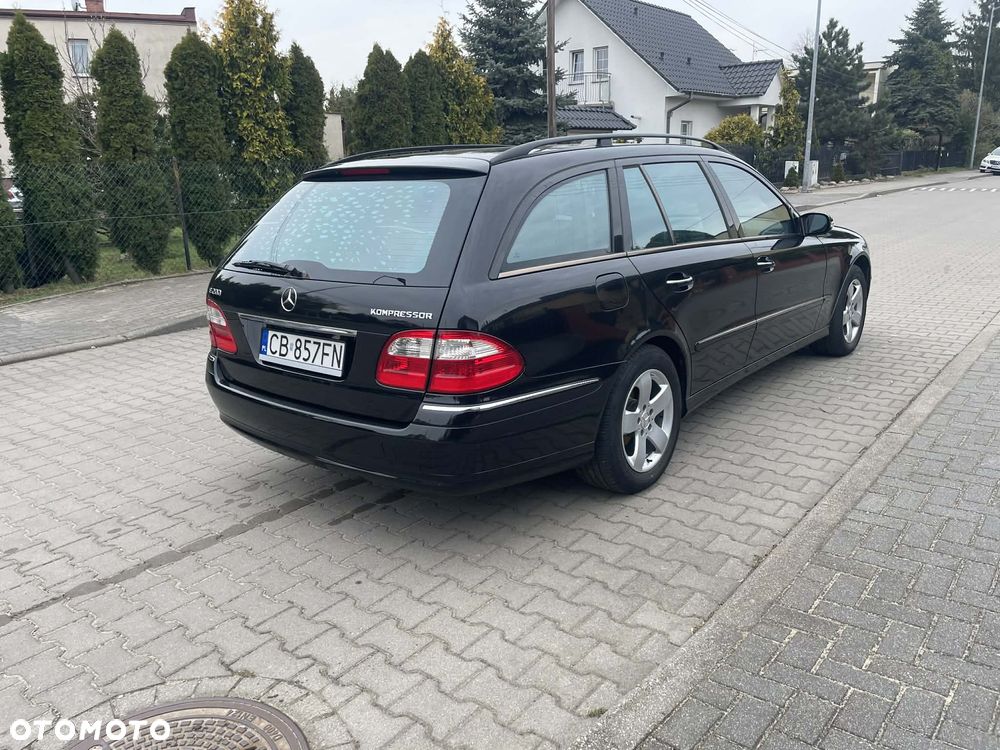 Mercedes-Benz Klasa E 200 Kompressor T Avantgarde - 5