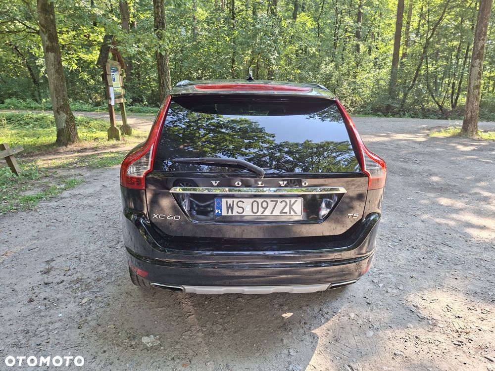 Volvo XC 60 T5 Geartronic Summum - 13