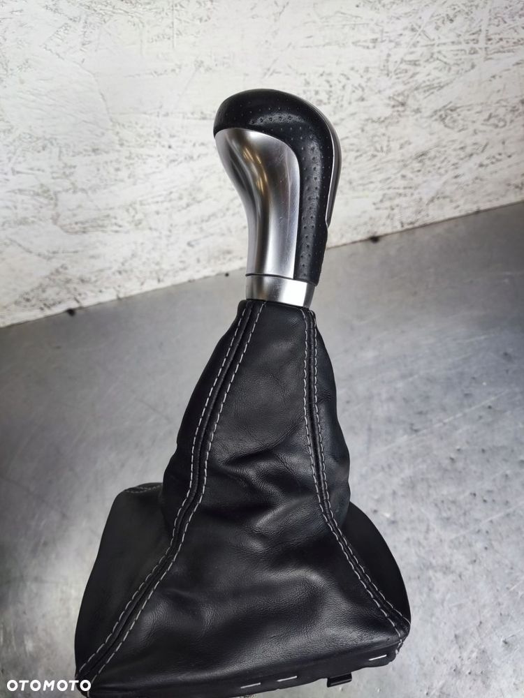 MERCEDES A KLASA W176 GAŁKA MIESZEK ZMIANY BIEGÓW MANUAL - 6