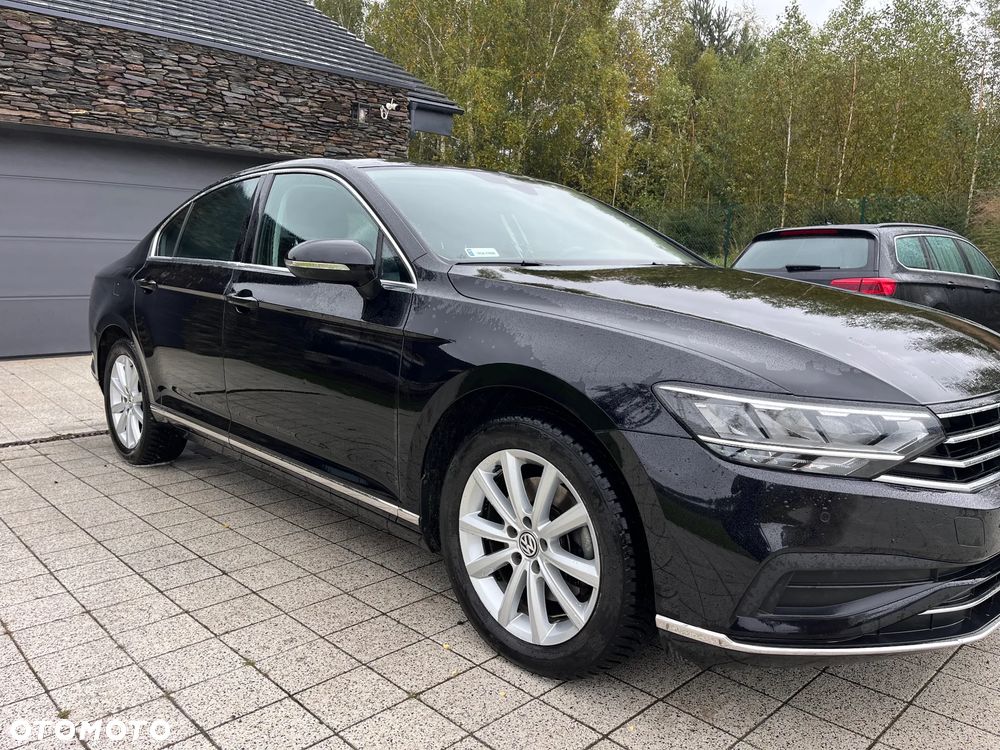 Volkswagen Passat 2.0 TSI Business DSG - 1