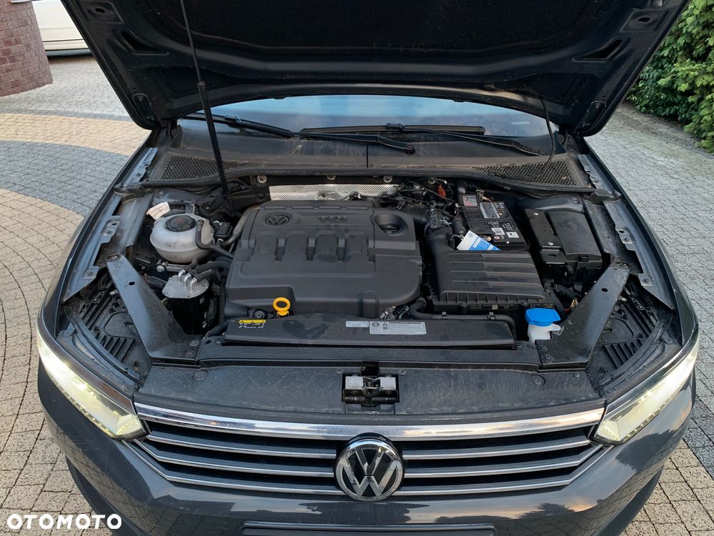 Volkswagen Passat 1.6 TDI BMT City - 14