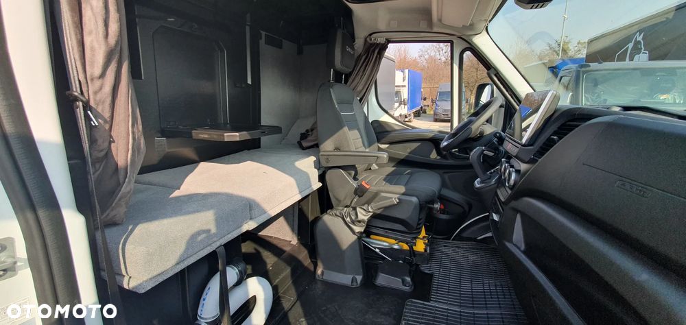 Iveco 70C18A8 Automat - 23