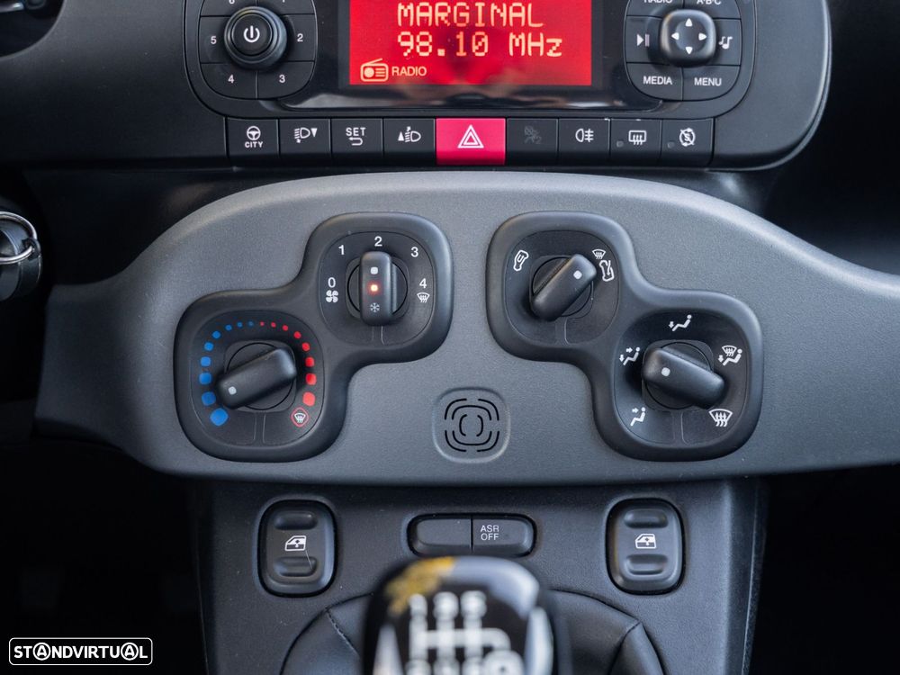 Fiat Panda 1.0 Hybrid City Life - 36