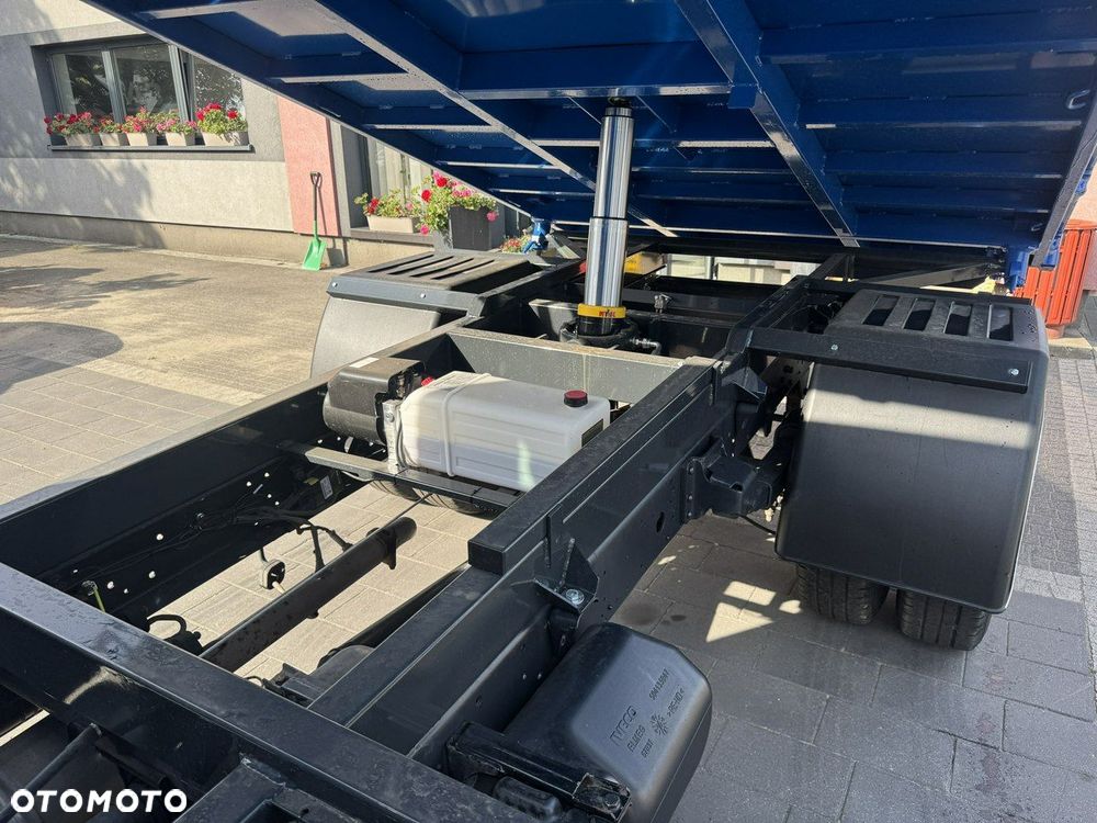 Iveco Daily - 8