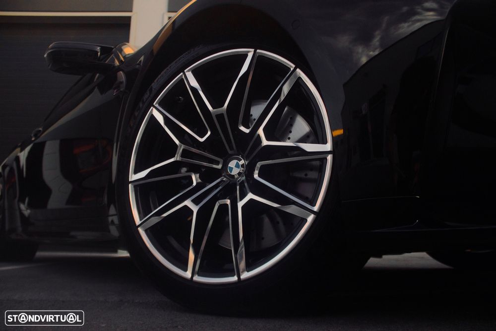BMW M4 2022 photo 3