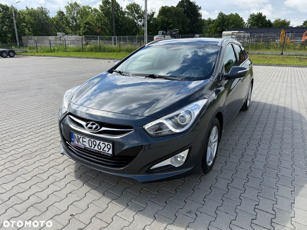 Hyundai i40 i40cw 1.6 Fifa World Cup Edition - 2
