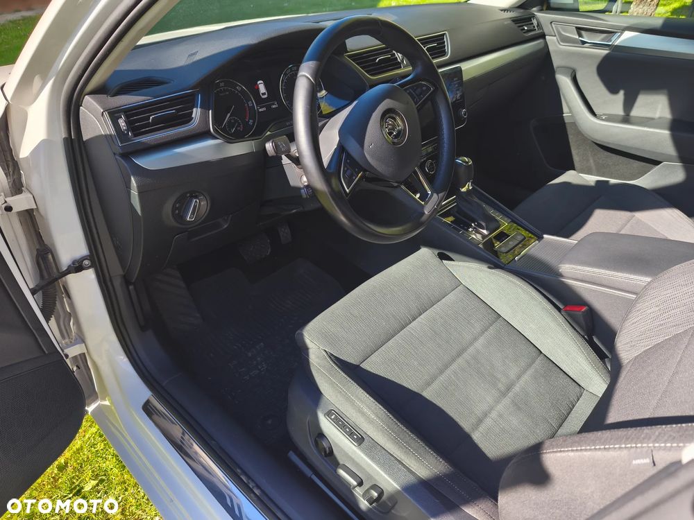 Skoda Superb 2.0 TDI Style DSG7 - 7