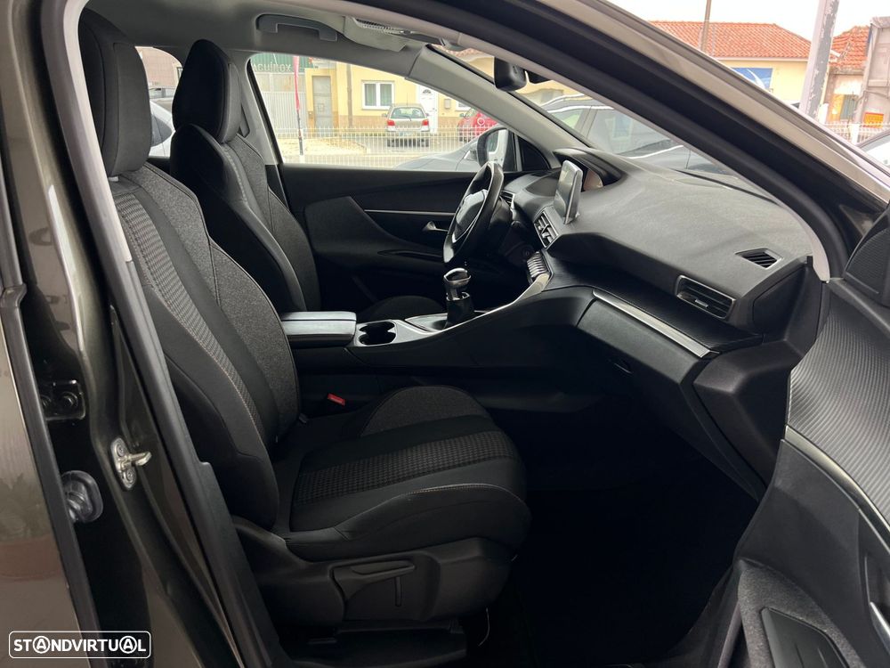 Peugeot 3008 1.5 BlueHDi Active - 22