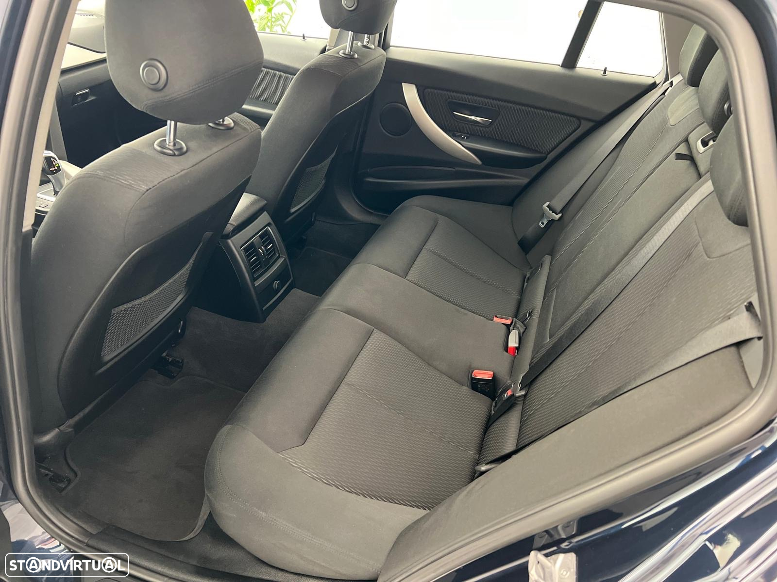 BMW 318 d Touring Advantage Auto - 26